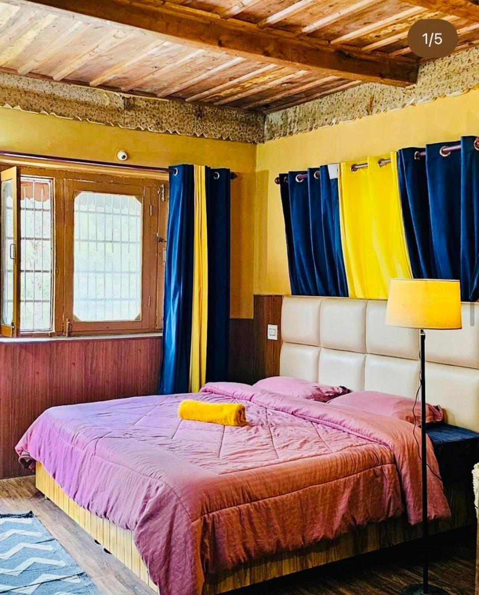 Hostel 360 Degree, Jibhi ภายนอก รูปภาพ