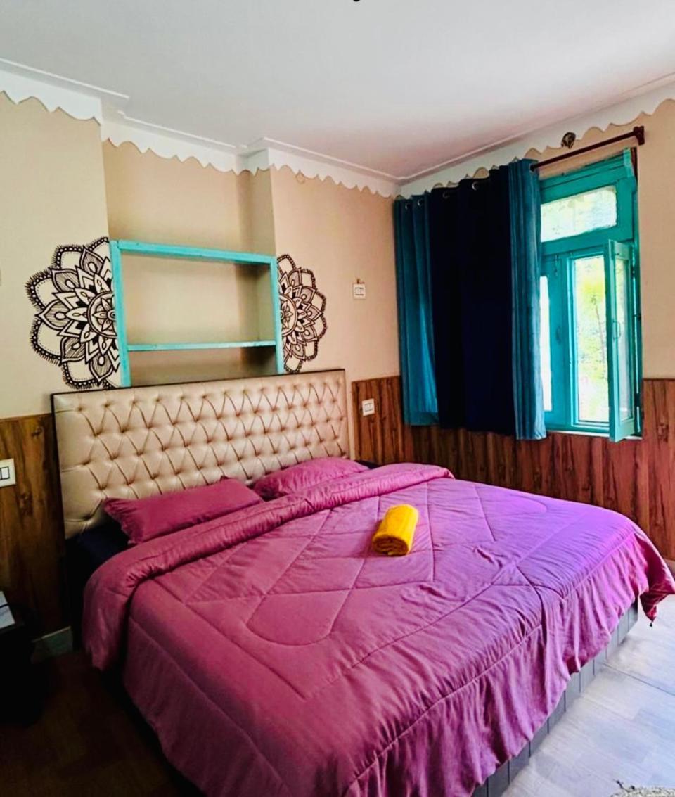 Hostel 360 Degree, Jibhi ภายนอก รูปภาพ